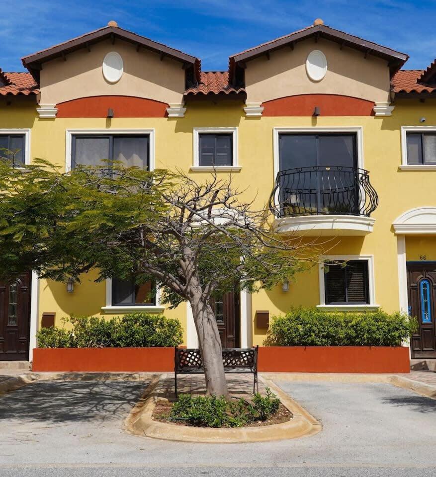 Вілла Spectacular House In Gold Coast Palm Beach Екстер'єр фото