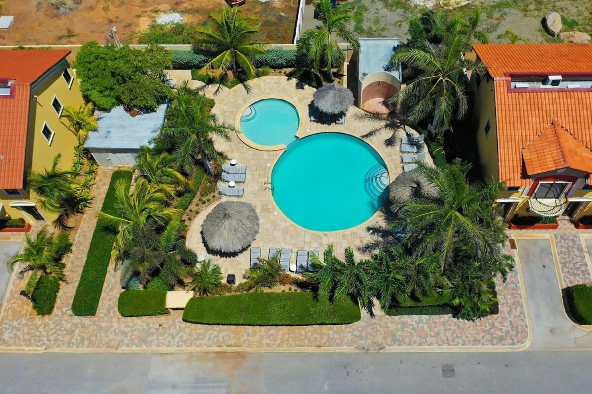 Вілла Spectacular House In Gold Coast Palm Beach Екстер'єр фото